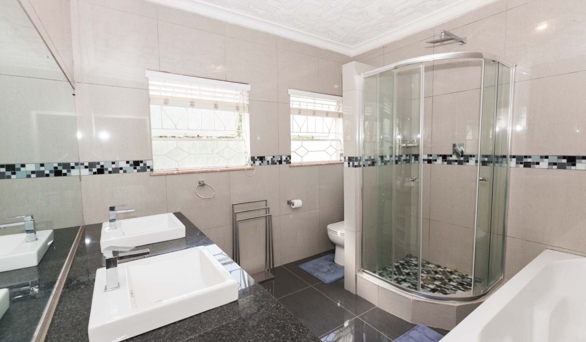 Plot 8 Lochvaal-Room 6.6