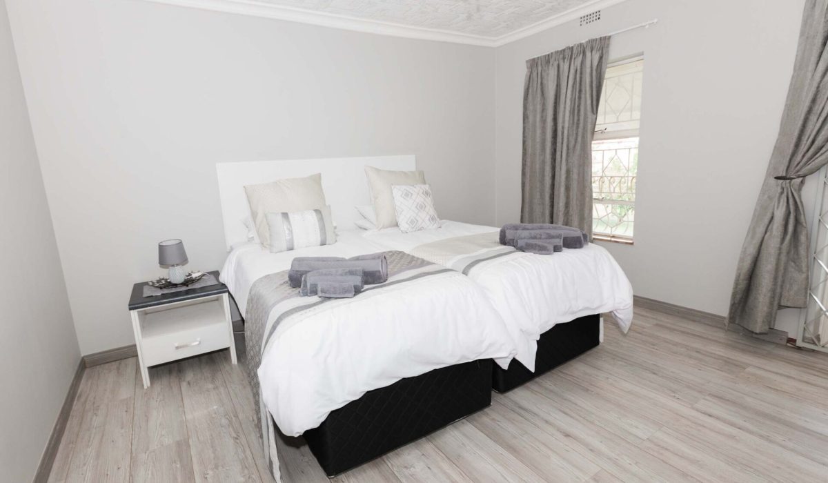 Plot 8 Lochvaal-Room 8.2jpg